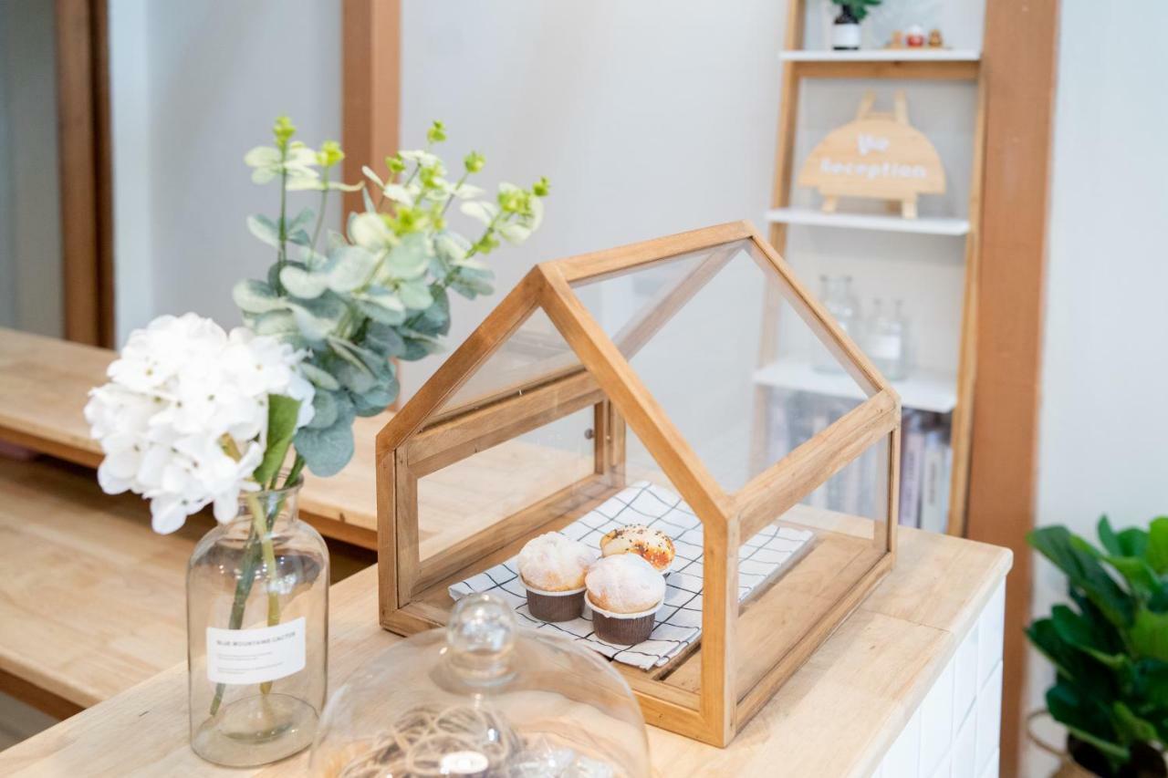 Viv Hometel&Cafe Chiang Mai Zewnętrze zdjęcie